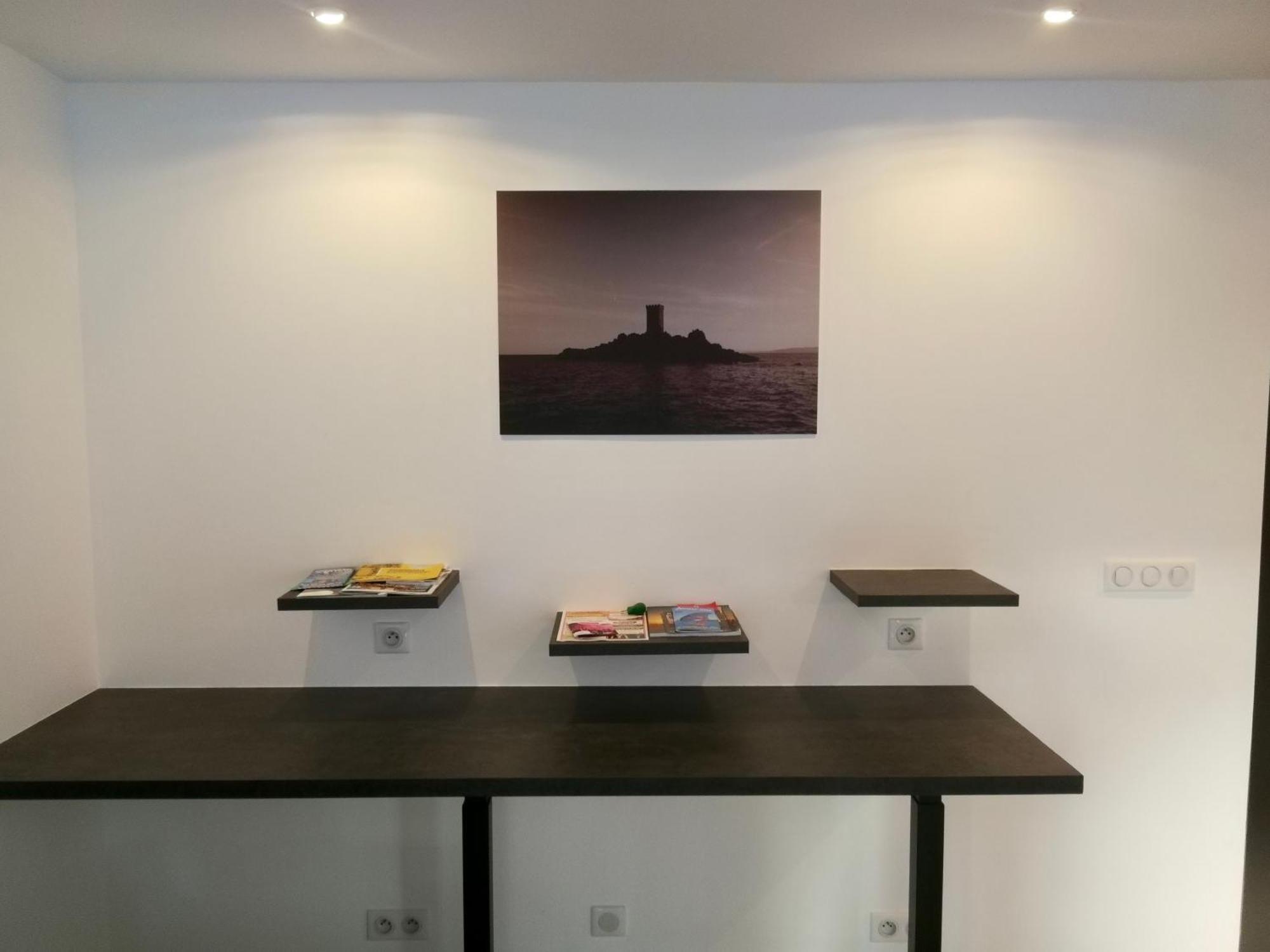 Grand Studio Standing Avec Terrasse Et Parking Sainte-Maxime Exteriér fotografie